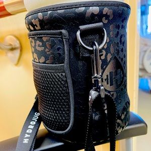 Black leopard hydrojug sleeve